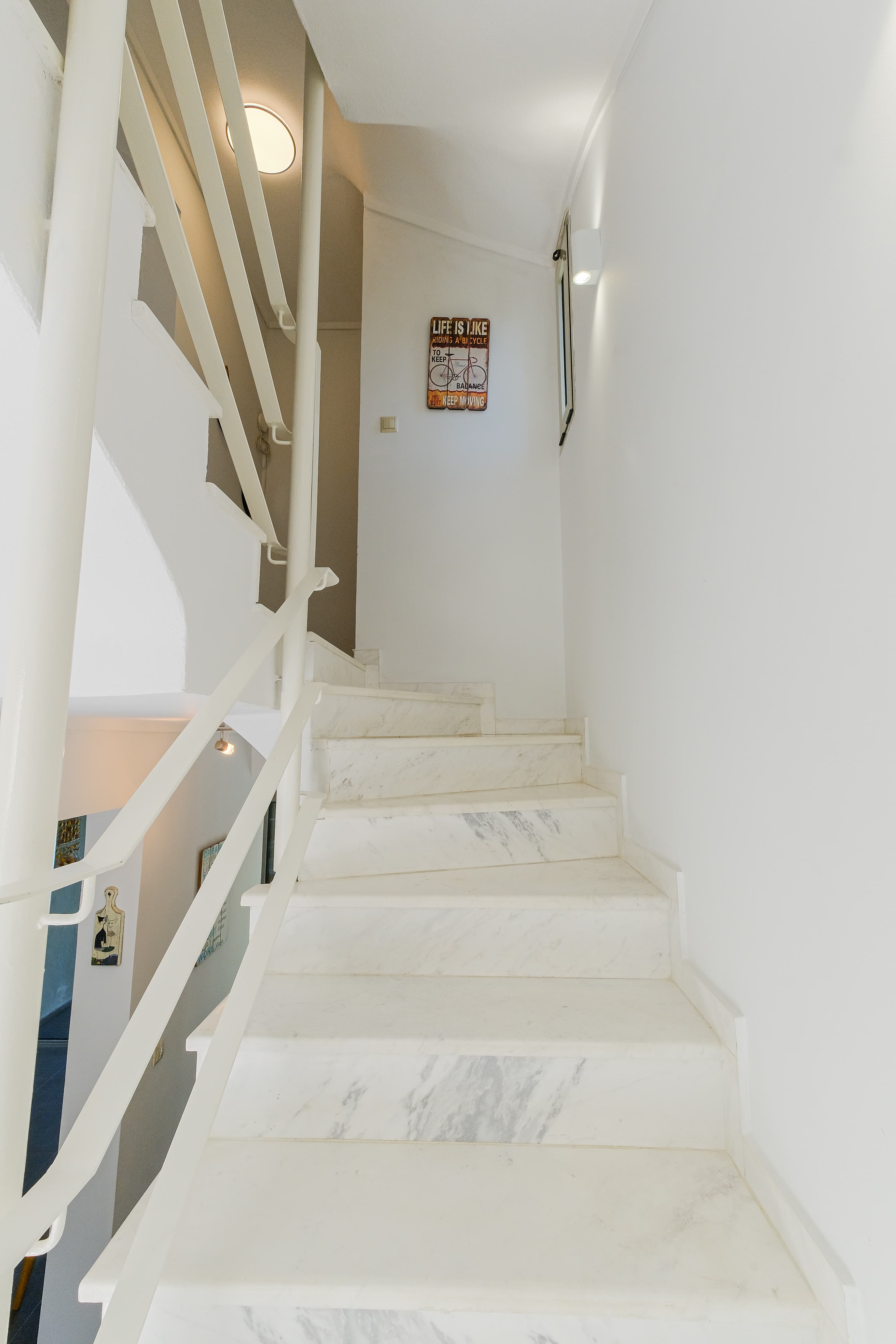 Villa Image 33 - Stairs to Floor 1