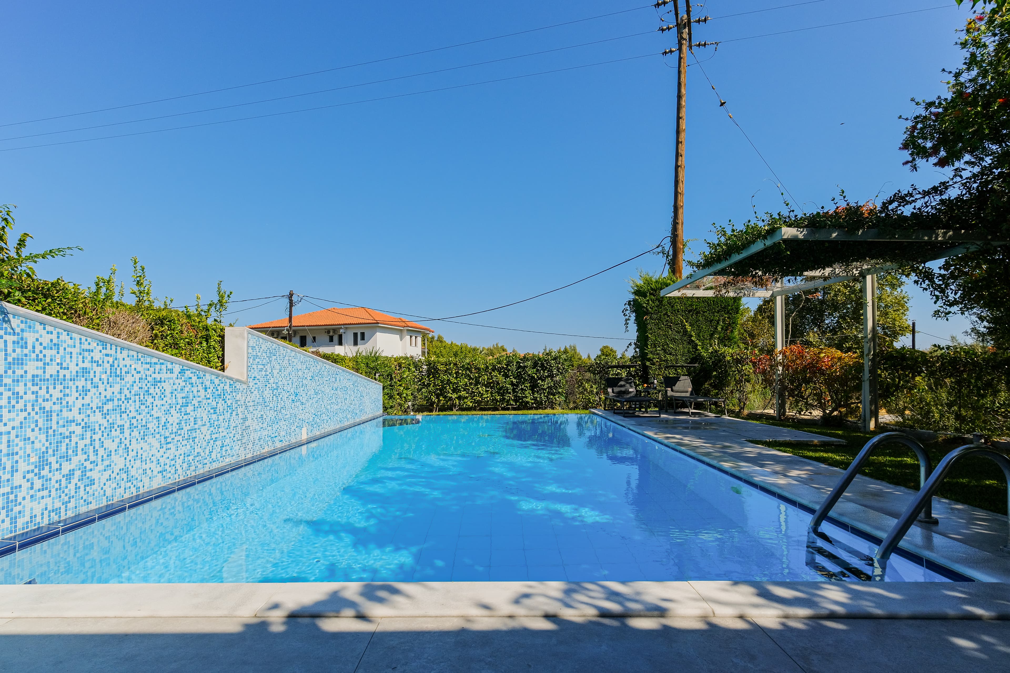 Villa Image 10 - Pool View