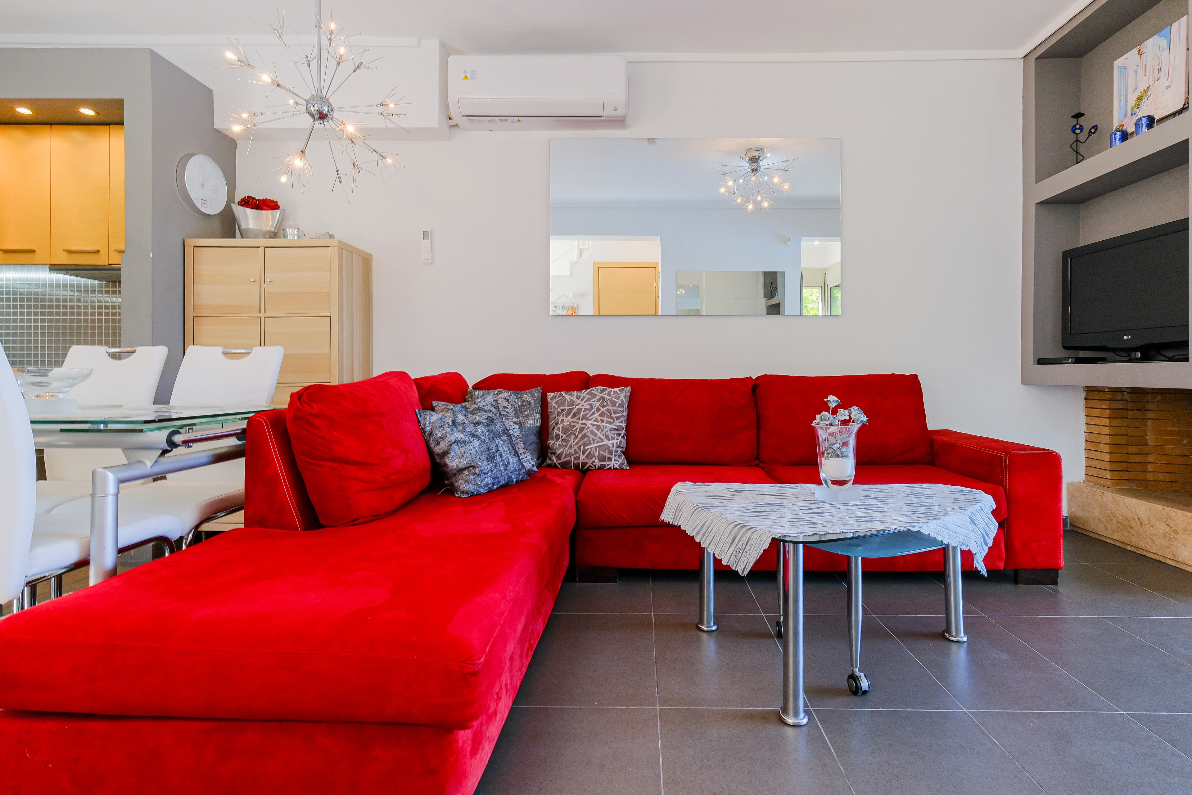 Villa Image 26 - Living Room View